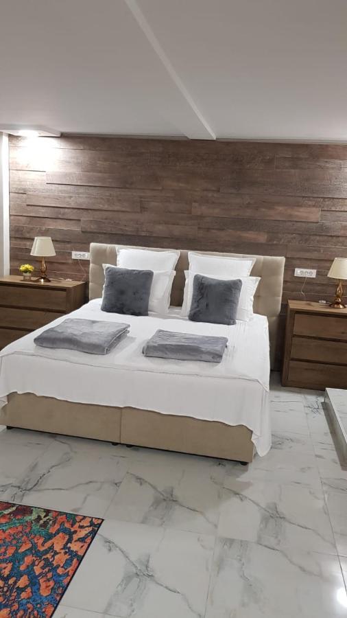 Mini Pool Rooms - Ultracentral - Piscina Cu Hidromasaj ออราแด ภายนอก รูปภาพ